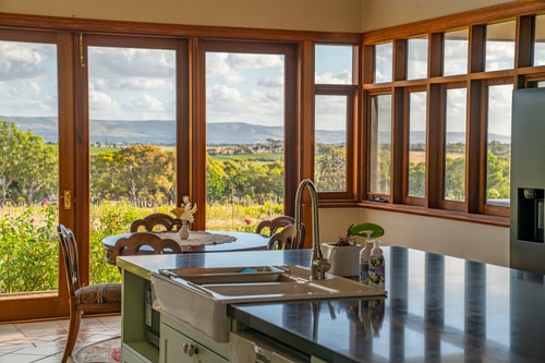 Condor Estate Spacious with Vineyard & Fireplace 6 Serain Residences