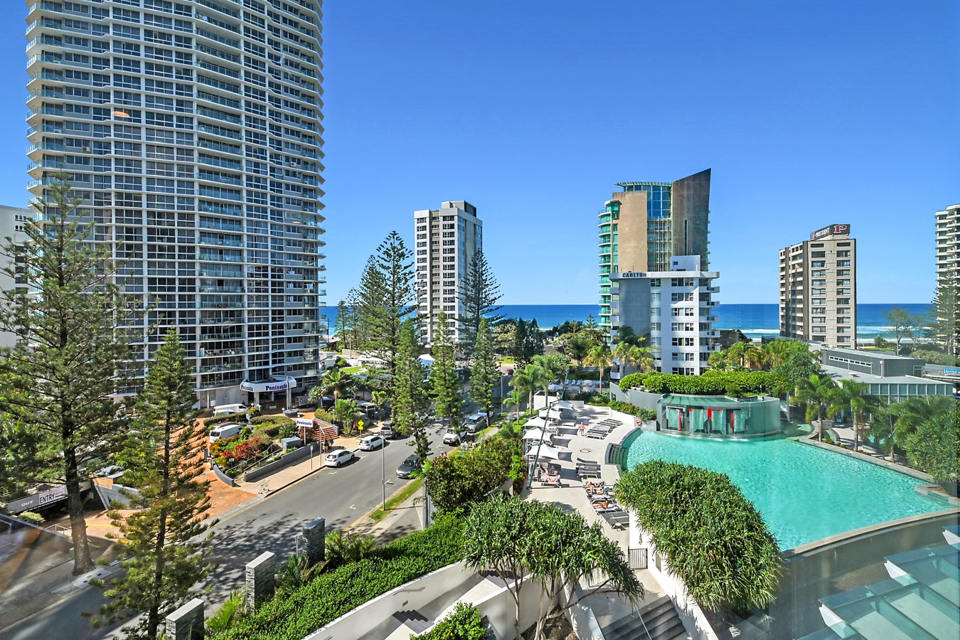 2-Bedroom Apt Heart of Surfers Paradise w/Parking 9 Serain Residences