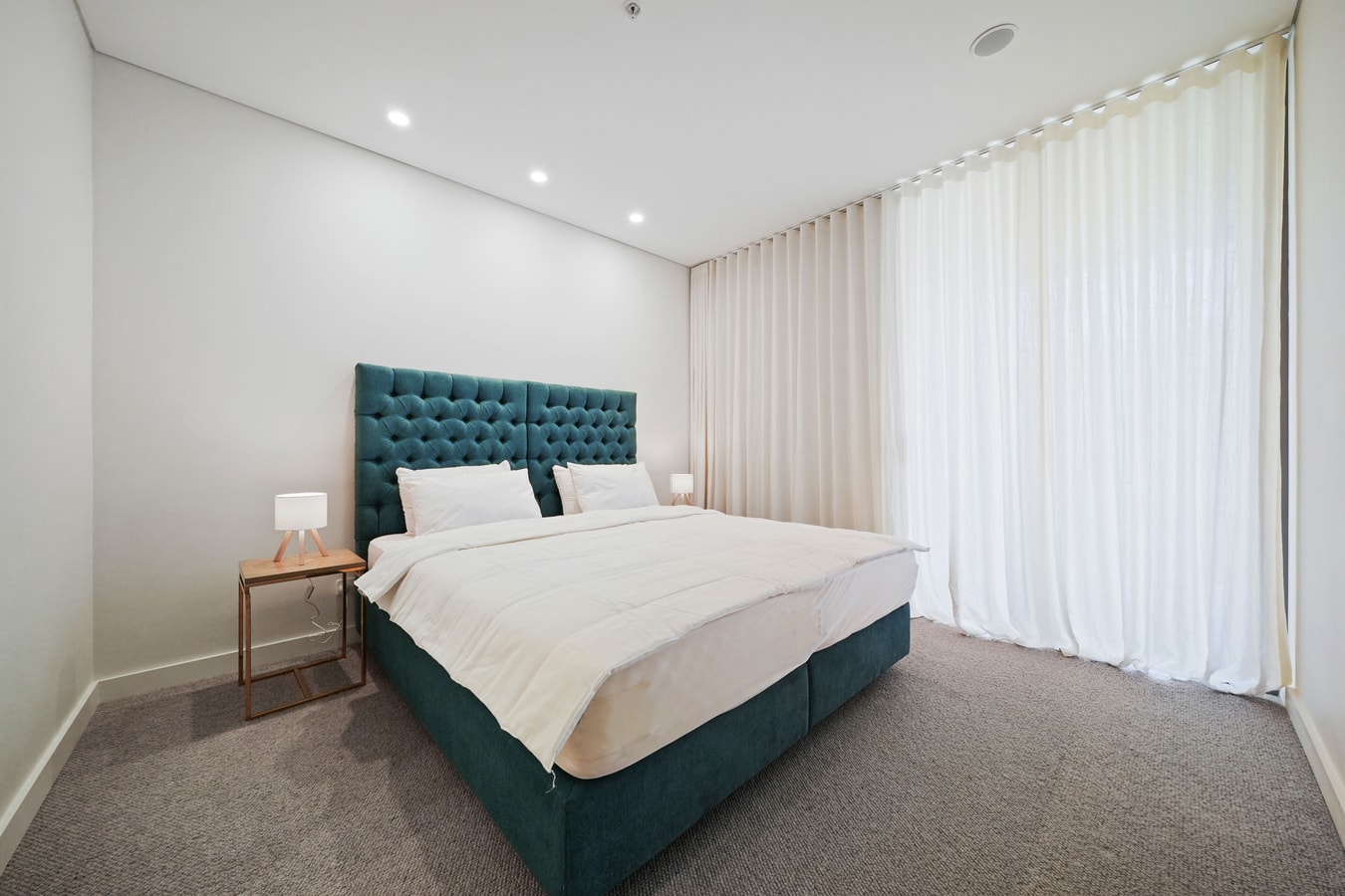 Stylish Sandringham Urban Townhouse by Hyde Park 27 Serain Residences