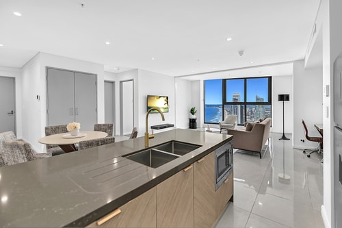 Ocean & City View | 3BR Beachside Retreat Level 63 4 Serain Residences
