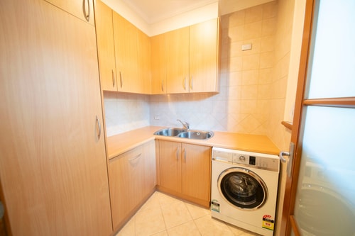 Cozy Home 5mins Walk from Beach with Fireplace 32 Serain Residences
