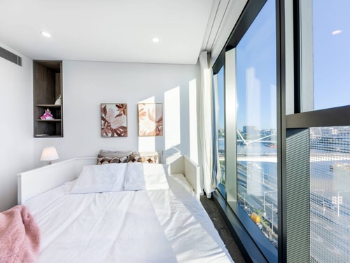 Riverfront 2Bedroom Apt in Brisbane City w/Parking 25 Serain Residences