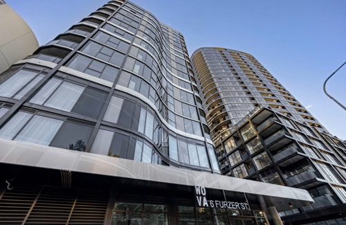 Modern 1-Bedroom Apartment | Phillip Canberra 7 Serain Residences
