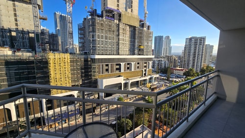Sea View 1Bedroom Central Crown Building w/Parking 21 Serain Residences