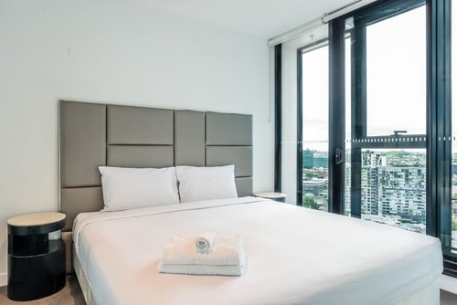 1BR Apt | Walk to Dining & Station + Pool 2 Serain Residences