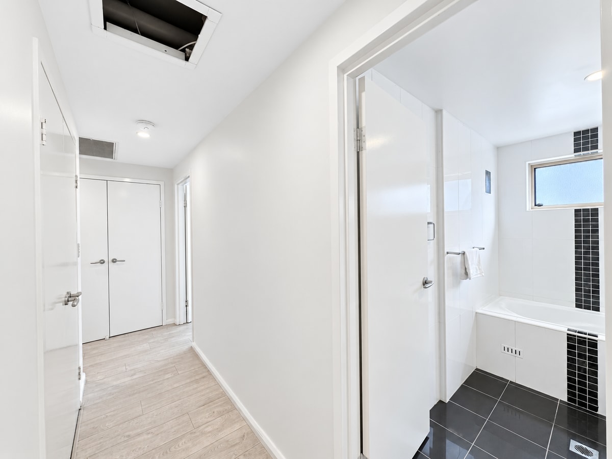 Spacious City View 3BR Loft Apartment | Parking*2 9 Serain Residences