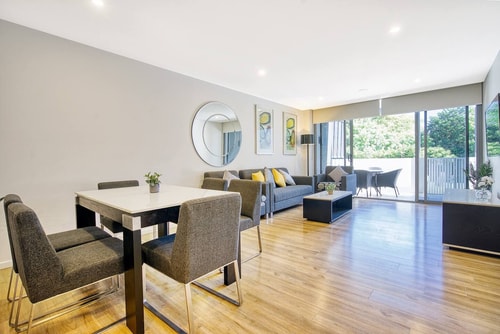 Three bedroom Villa in Central of Surfers Paradise 9 Serain Residences