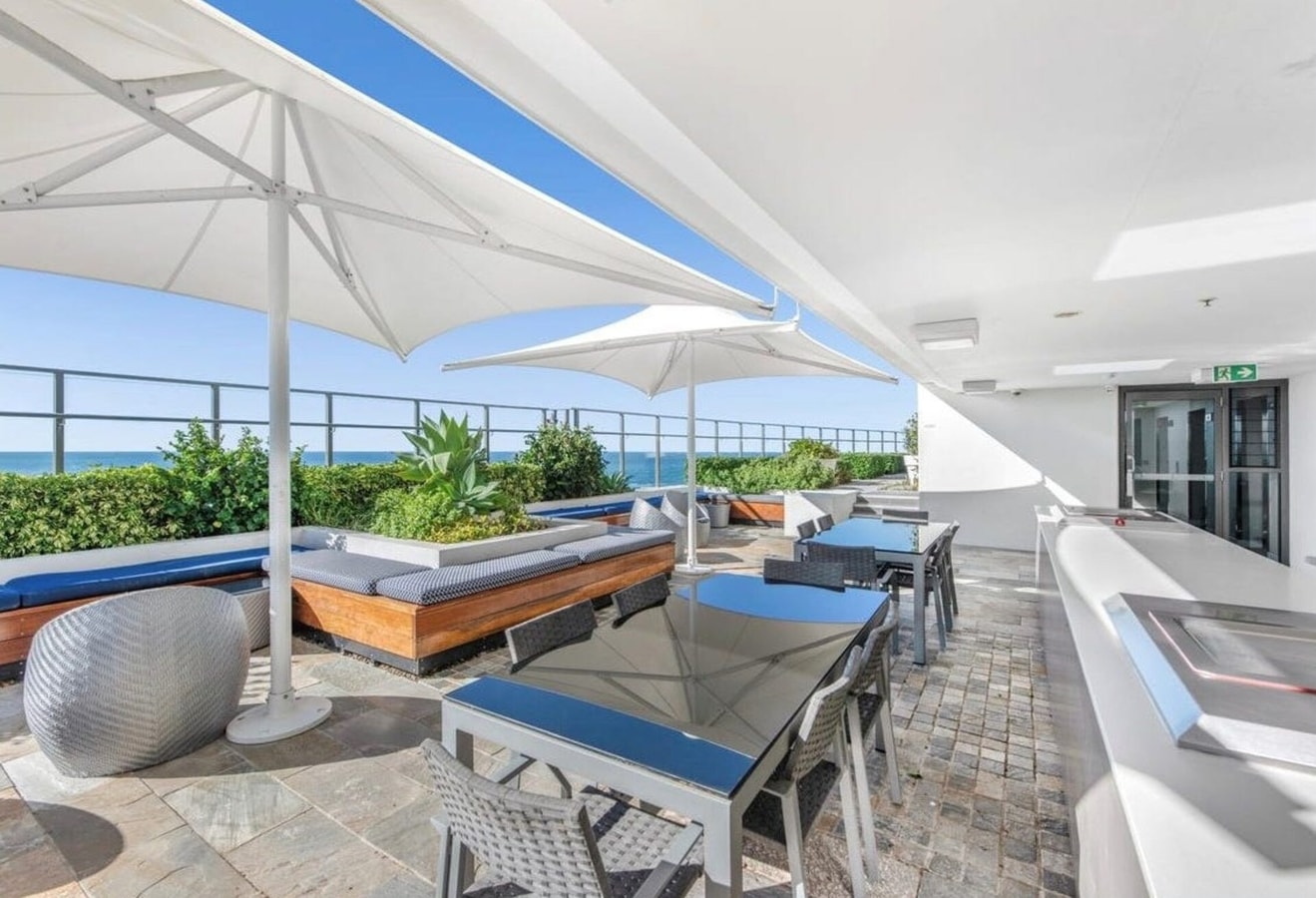 High-rise Oceanfront 1BR Apartment in Surfers 7 Serain Residences