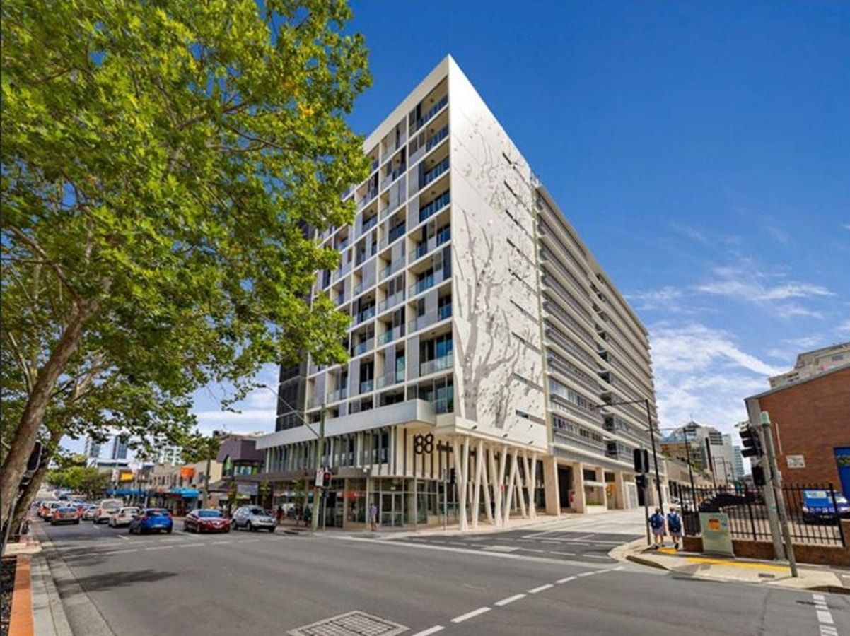 Cozy&Modern Rental Studo Apt in Heart of Chatswood Serain Residences
