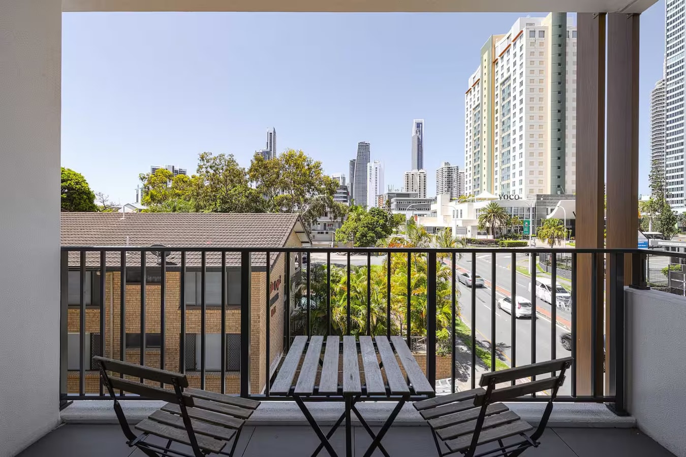 Prime Loc! 1BR Apt with Parking Heart of Surfers 1 Serain Residences