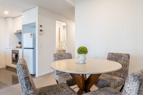 High Level 2-bedroom with Parking South Brisbane 20 Serain Residences