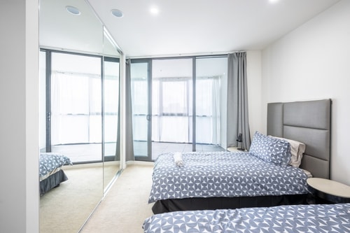 Two bedroom Apartment Next to Canberra Centre 2 Serain Residences