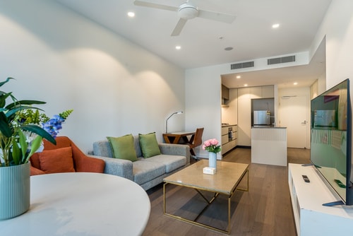 Resort-Style CBD 1-Bedroom Stay Walk to Everything 35 Serain Residences