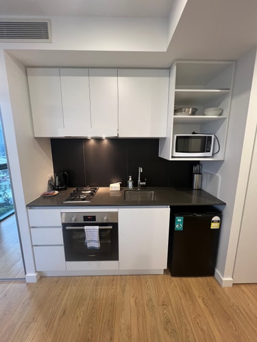 Central Located Cozy Studio in South Brisbane 8 Serain Residences