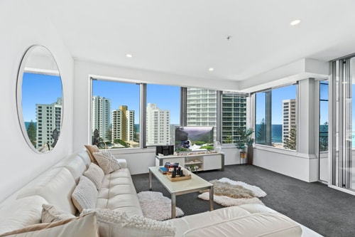 Superb Location 2 Bedroom Apartment  w/Parking 0 Serain Residences