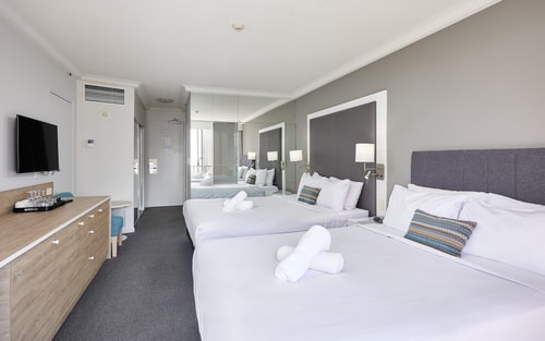 King and Double-bed Comfy Suite on View Ave 4 Serain Residences