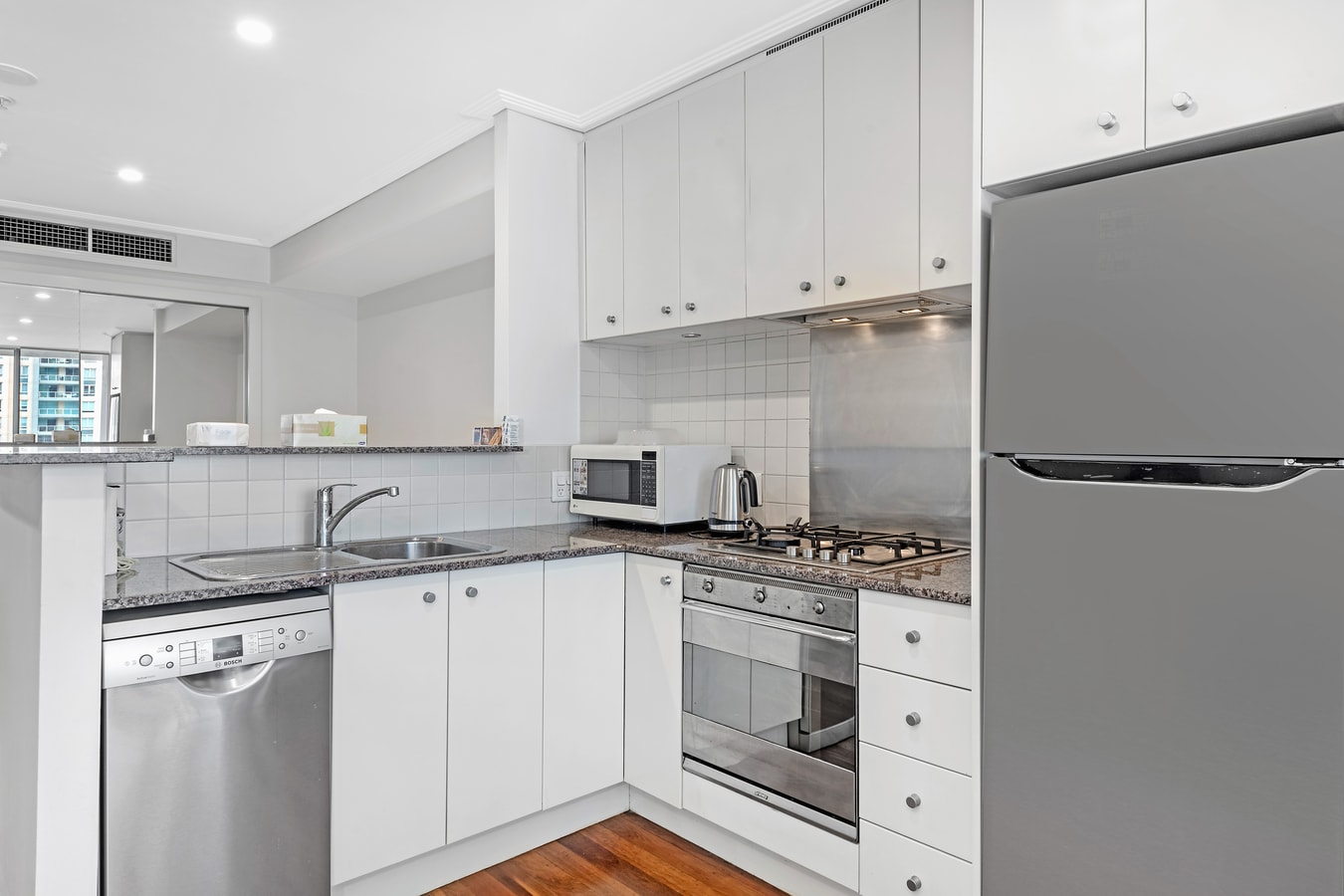 Superb Location City View Studio in World Square 3 Serain Residences