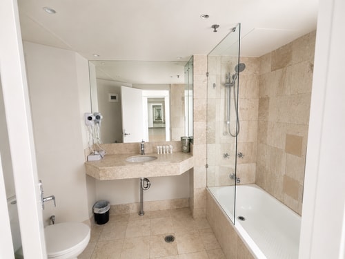Sea View Hotel Room | Walk to Beach & Tram | Max 4 4 Serain Residences