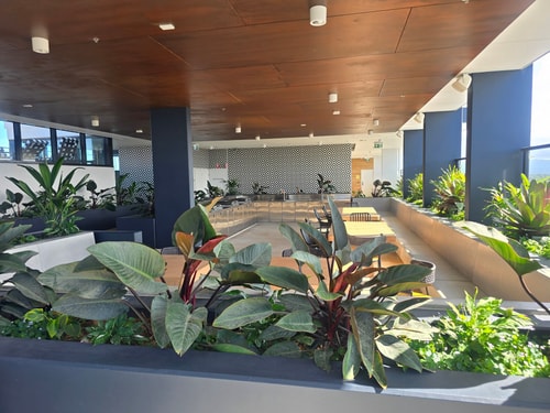 Comfortable 2 BDR Apartment in Central Southport 13 Serain Residences