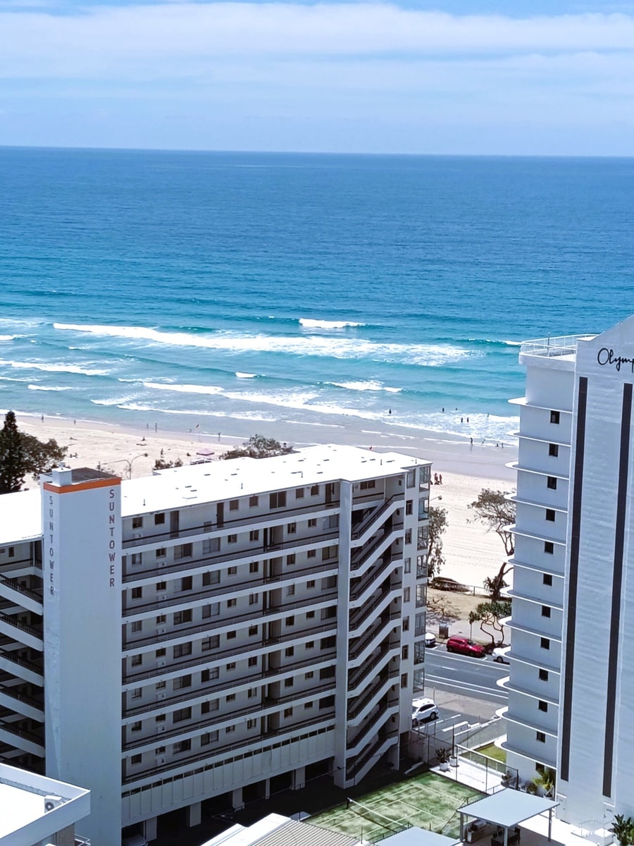 Cozy 2 Double-bed Room | Walk to Surfers Beach 5 Serain Residences