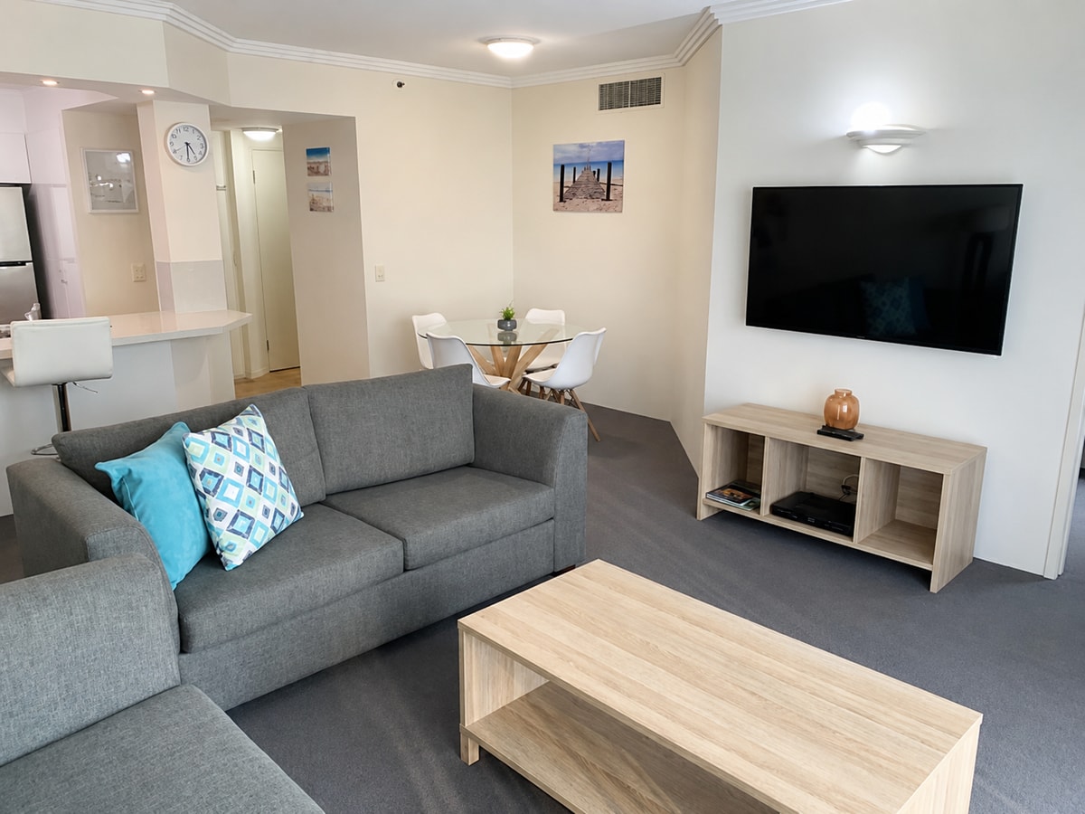 Iconic 1-Bedroom Crown Towers Apt | Resort Stays 2 Serain Residences