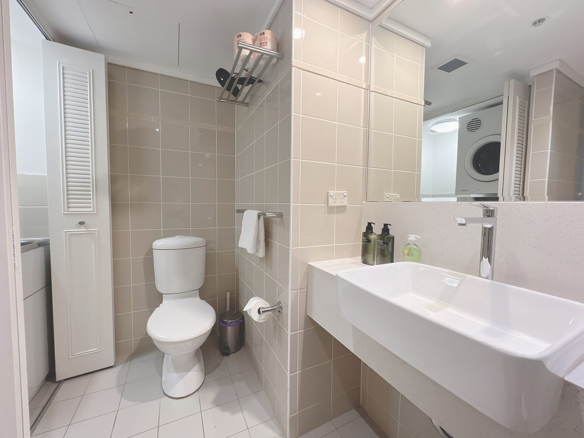 Comfortable Studio 3-min Walk to Chatswood Station 21 Serain Residences