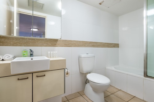 Prime Loc River Glimpse 2BR Walk to CBD w/Parking 8 Serain Residences