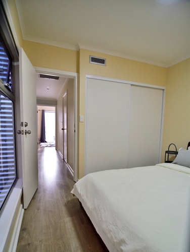 3BR Townhouse in Heart of Adelaide with Parking 5 Serain Residences