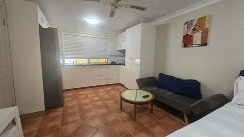Comfortable Studio Granny Flat Mermaid Water 6 Serain Residences