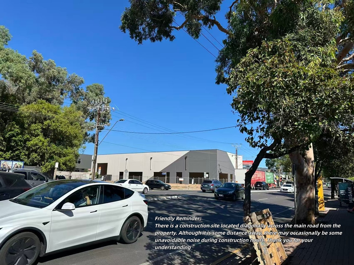 Stylish 2BR Retreat | Walk to Shops & 12min to CBD 16 Serain Residences