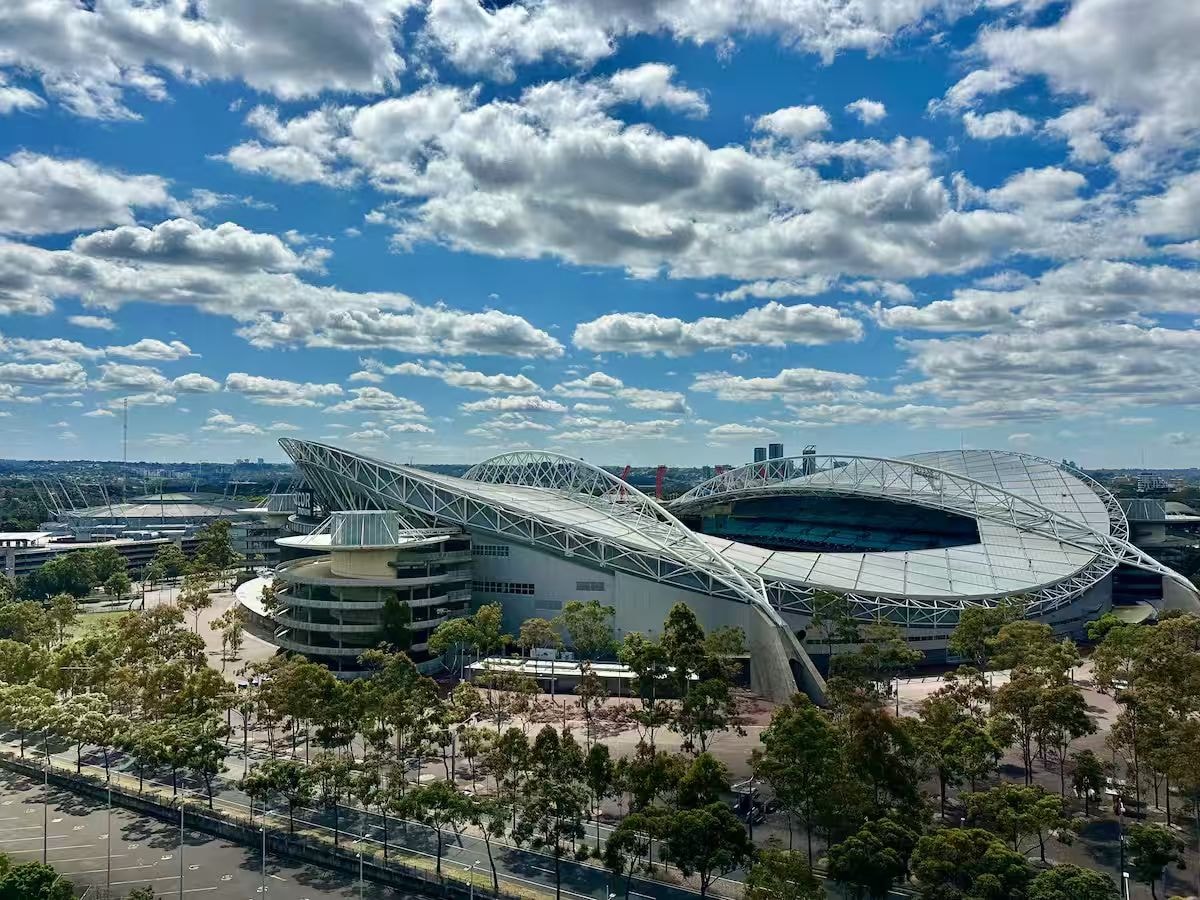 Olympic Park 1BR: Pool, Gym & Free Secure Parking 9 Serain Residences