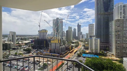 Comfortable 2-Bed Stay in Surfers | Great Location 10 Serain Residences