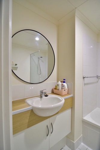 3BR Townhouse in Heart of Adelaide with Parking 11 Serain Residences