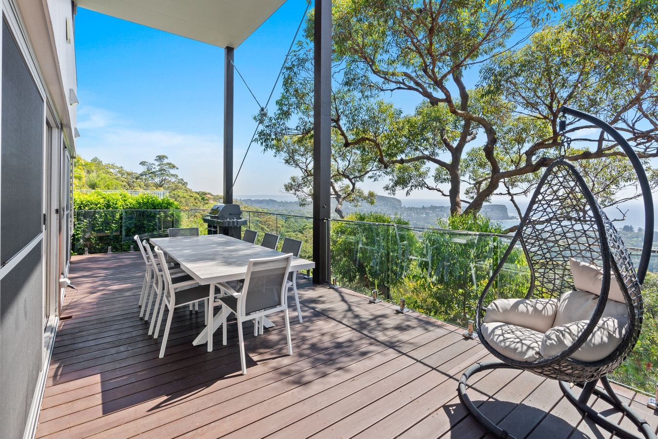 Costal Three-Storey Home with Panoramic Sea Views 29 Serain Residences