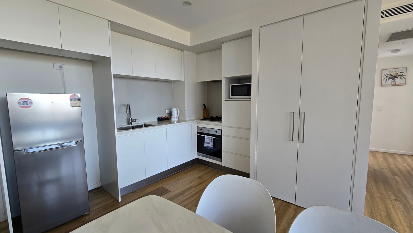 Homelike 2bedroom Apartment In Central Surfers 3 Serain Residences