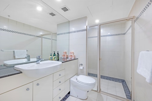 Superb Location City View Studio in World Square 6 Serain Residences