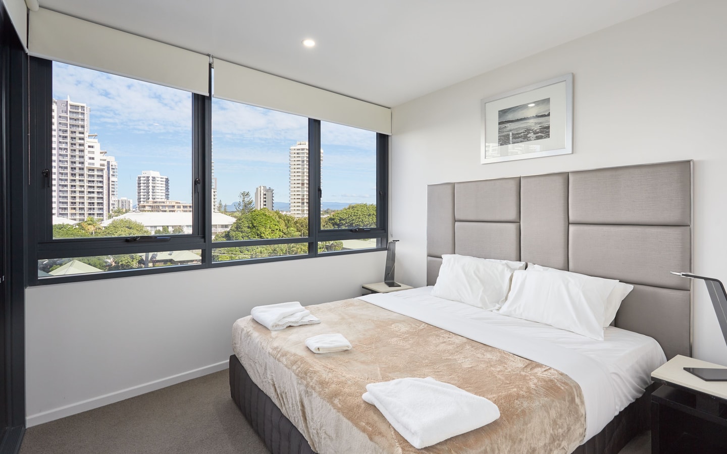 Elegant and Spacious 1Bedroom Apartment in Surfers 1 Serain Residences