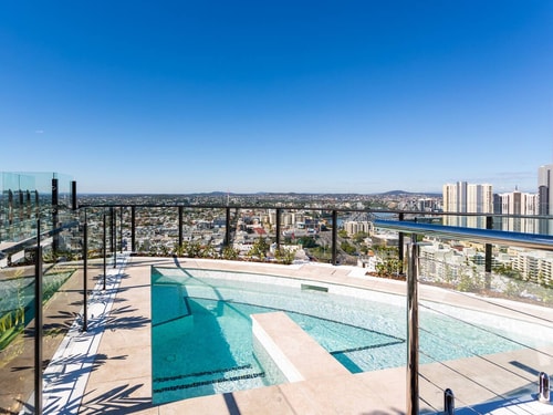 FV One Bedroom Apartment with Rooftop Pool access 13 Serain Residences