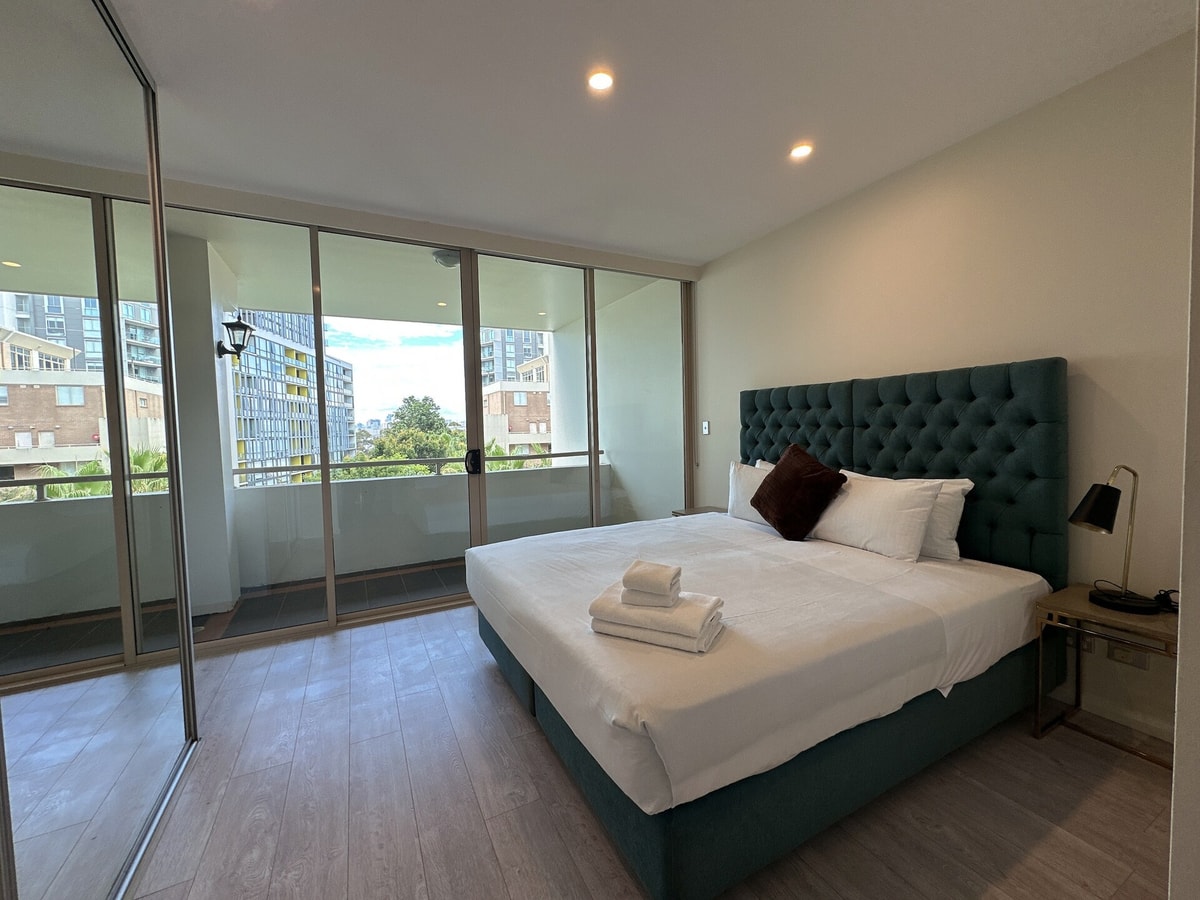 Spacious City View 3BR Loft Apartment | Parking*2 6 Serain Residences