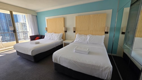 Cozy Ocean View Twin Studio Surfers Paradise 5 Serain Residences