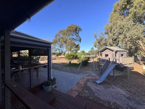 Barossa Hideaway: Tranquillity Among the Vines 20 Serain Residences