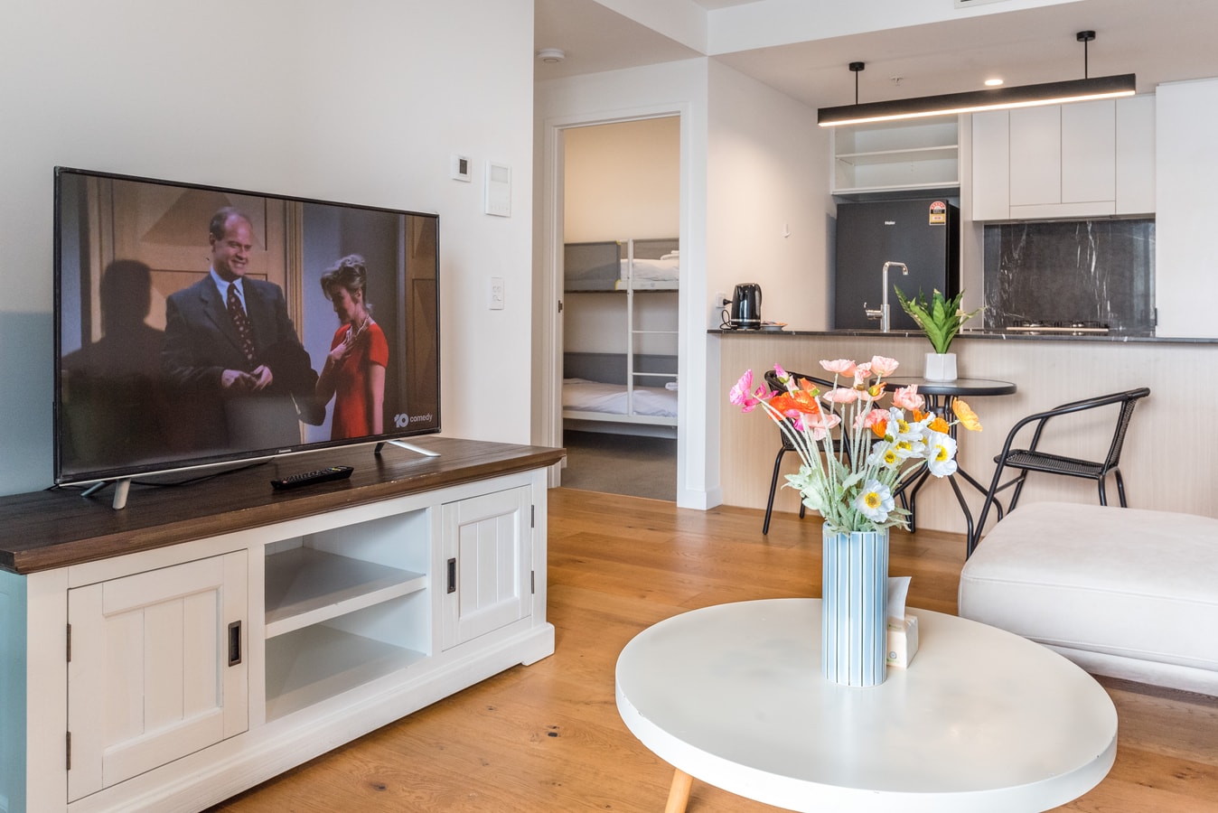 Modern South Bank 2BR Walk to GOMA + Brisbane CBD 5 Serain Residences