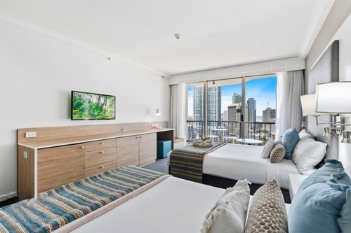 Cozy 2 Double-bed Hotel Room in Center Surfers 2 Serain Residences