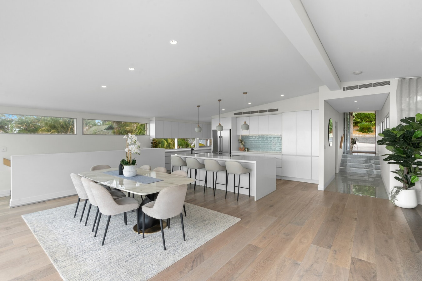 Costal Three-Storey Home with Panoramic Sea Views 28 Serain Residences