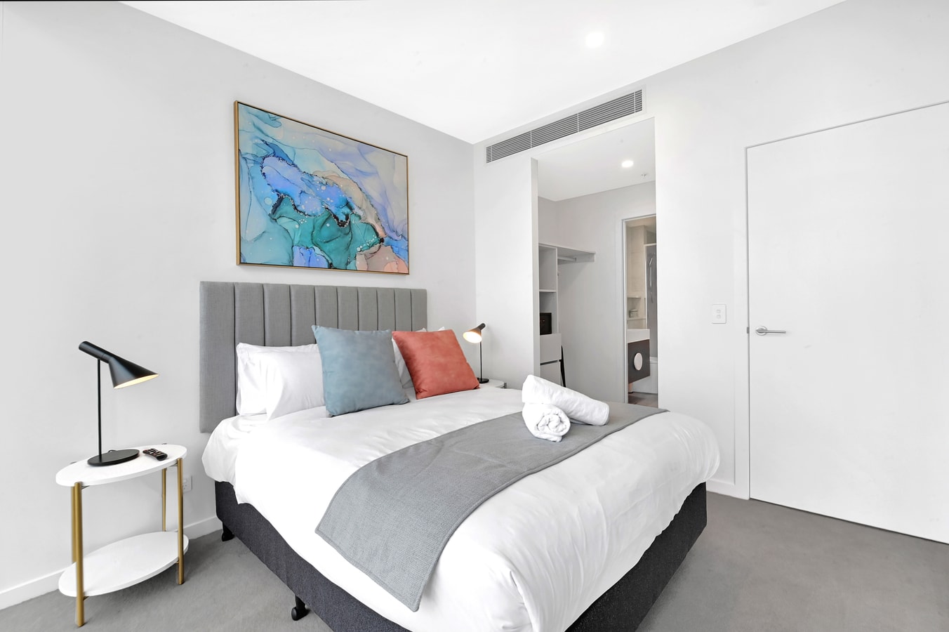 Casino-Side 2BR Ocean View | Walk to Beach/Tram 9 Serain Residences