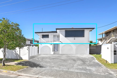Spacious 4-Bedroom Riverside Home Surfers Paradise 15 Serain Residences