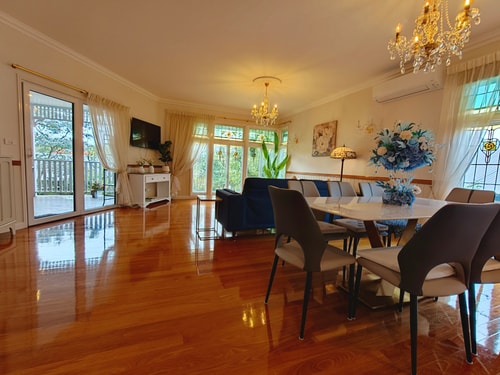 4BR Upper House Close to Blue Mountains Highlights 25 Serain Residences