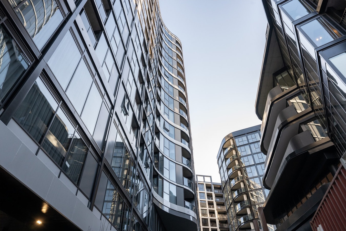Woden Comfortable 1-Bedroom Apartment with Parking 16 Serain Residences