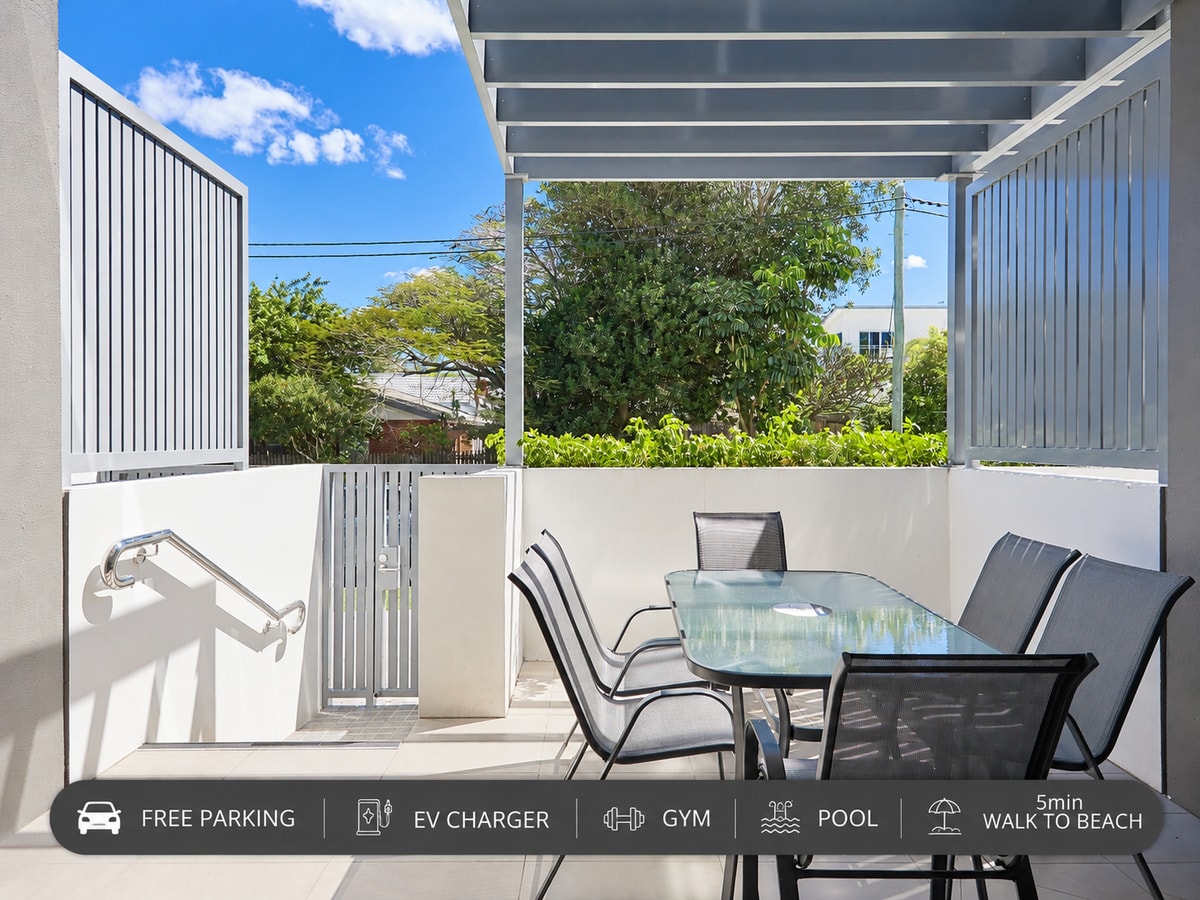 Exquisite and Stylish Villa in Surfers Paradise Serain Residences