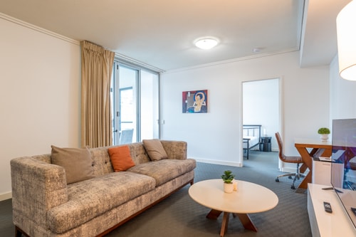 Modern 2BR in Brisbane CBD | Pool | Gym | Parking 5 Serain Residences